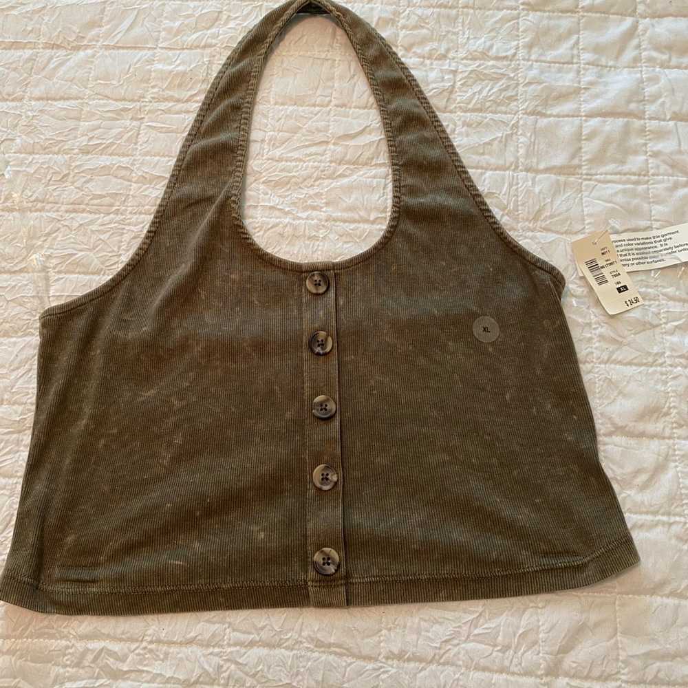 NWT AE crop halter top🌿